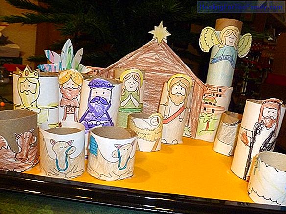 Bethlehem with rolls of paper. Christmas Crafts