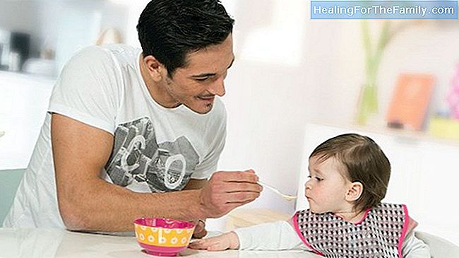 Einführung von fester Nahrung in Ihrem Baby Ernährung