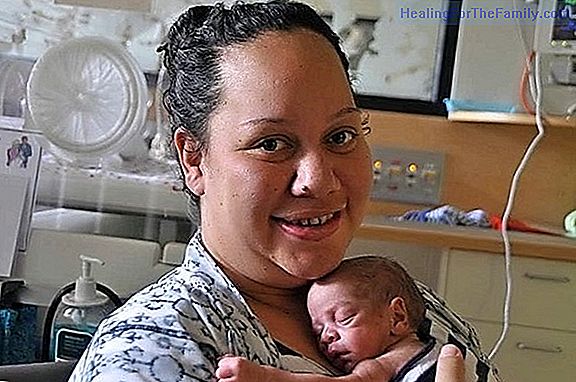 Premature babies. Kangaroo Mother Method
