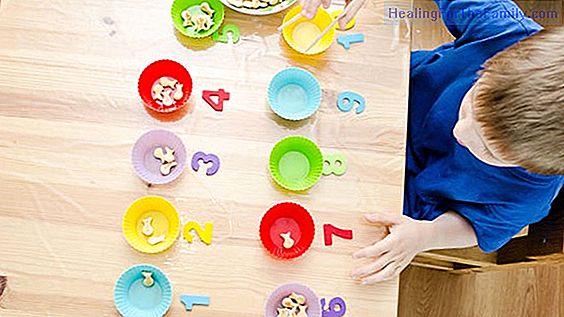 Games and toys to stimulate children in their early childhood