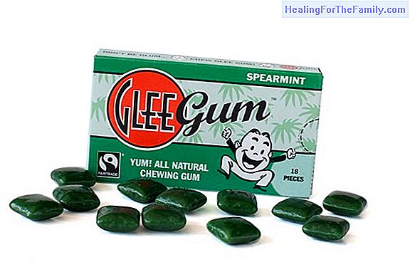 Advantages and disadvantages of chewing gum in childhood