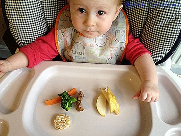 How to introduce solid foods in the baby's menu