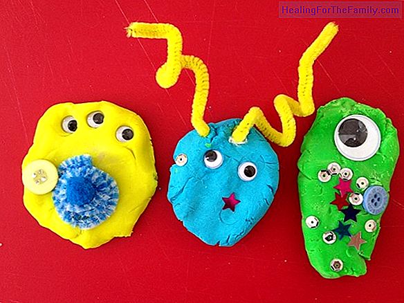 Crafts for children with play dough