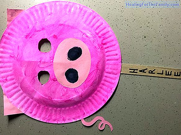 Piggy mask with paper plate. Carnival Crafts