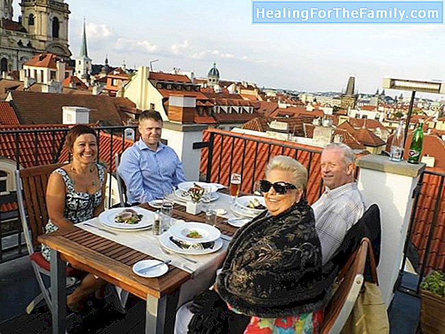 Parhaat hotellit ja ravintolat Praha lapsille