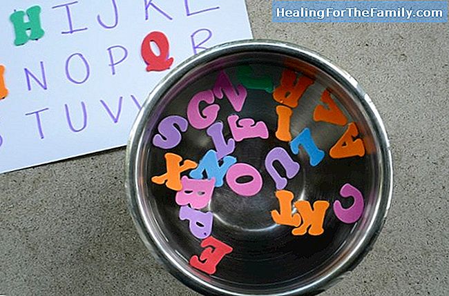 Soupe à l'alphabet. jeu de vocabulaire pour les enfants