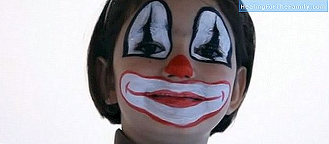 Maquillage de clown facile pour les fêtes d'enfants