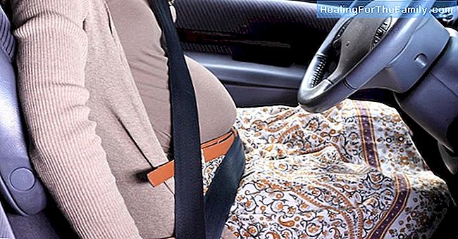 Conduire pendant la grossesse. Conseils pour les femmes enceintes