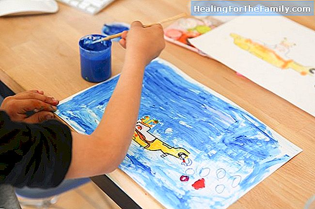 איך לצייר צוללת. שרטוטים בהובלה ימית לילדים