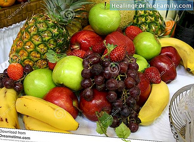 Tropisch fruit in het dieet van kinderen