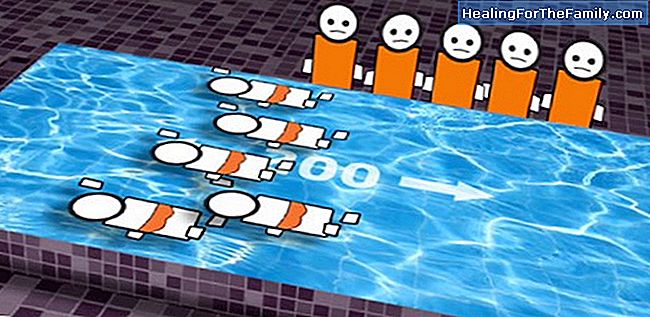 Spill for barn i bassenget