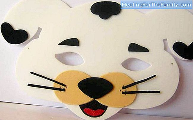 Máscara de gato. Artesanato de carnaval