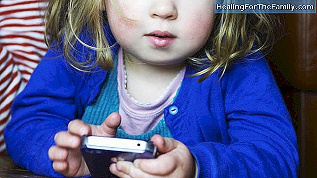 Leziuni la copii din utilizarea de smartphone-uri și tablete