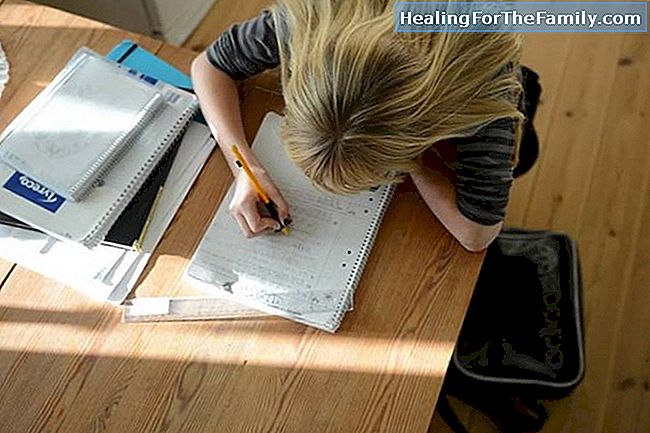 Fördelar och nackdelar med läxor för barn
