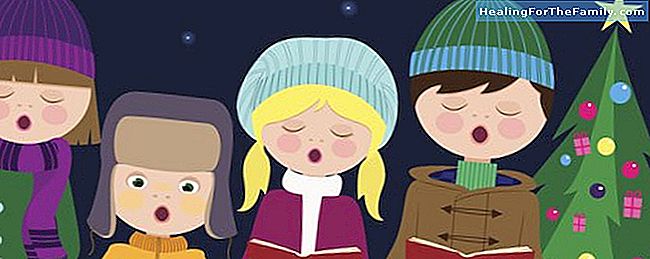 Videor julsånger sjungs av en kör av barn