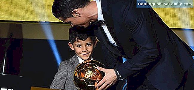 Lapset eivät ymmärrä vihollisia. Ele pojan Ronaldo Messi