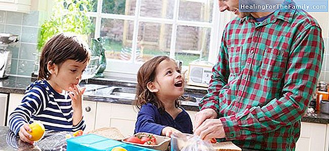 5 Suggerimenti per la preparazione di un sano scatola di pranzo dei bambini