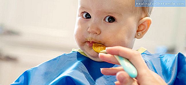 Hrănire copil cu greutate mică la naștere