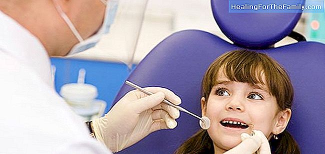 ÎN cazul în care copilul duce la dentist pentru o curatare dentara