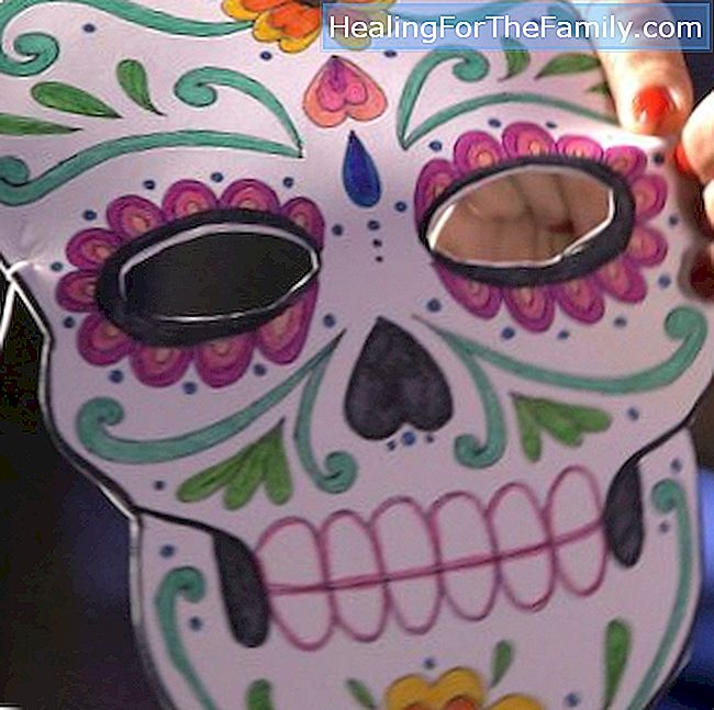 Catrina Maske für Halloween. Kinderkunst