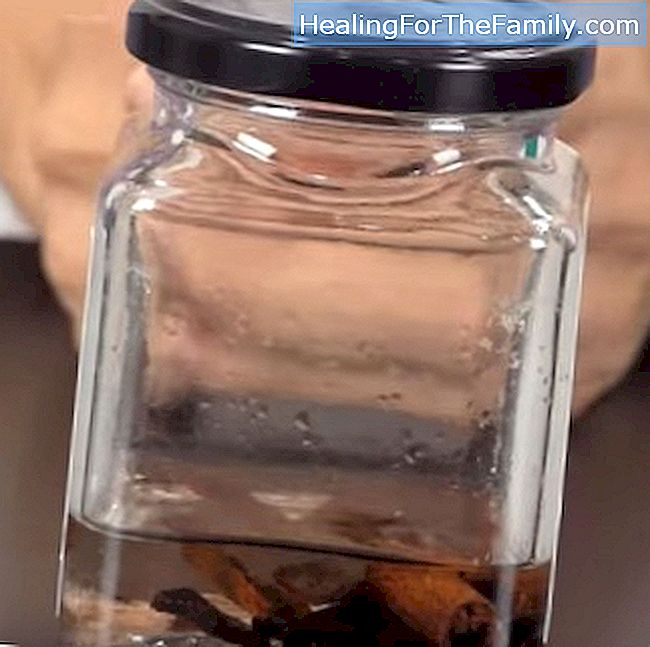 How to make homemade vanilla and cinnamon fragrances with children