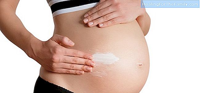 Zelfgemaakte peeling voor de huid tijdens de zwangerschap te verbeteren